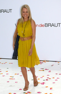 Nova Meierhenrich feet photo thumbnail