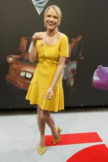 Nova Meierhenrich feet photo thumbnail