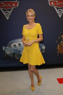 Nova Meierhenrich feet photo thumbnail