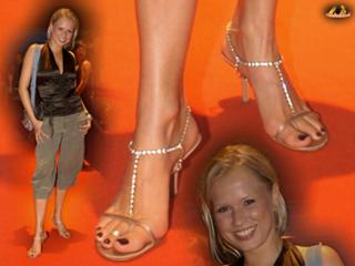 Nova Meierhenrich feet photo thumbnail
