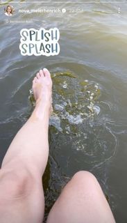 Nova Meierhenrich feet photo thumbnail