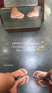 Nova Sarrailh feet photo thumbnail