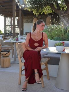 Nova Sarrailh feet photo 9
