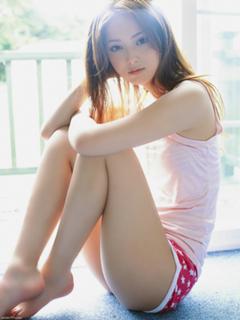 Nozomi Sasaki feet photo thumbnail