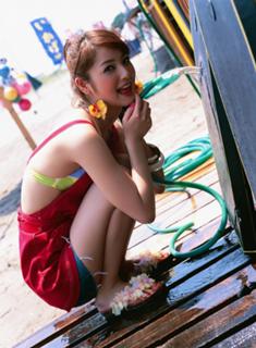 Nozomi Sasaki feet photo thumbnail