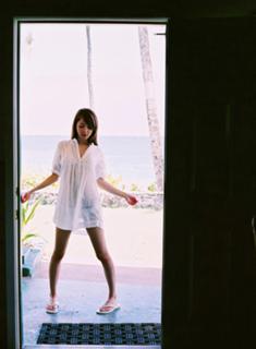 Nozomi Sasaki feet photo thumbnail