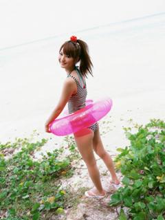 Nozomi Sasaki feet photo thumbnail