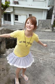Nozomi Sasaki feet photo thumbnail
