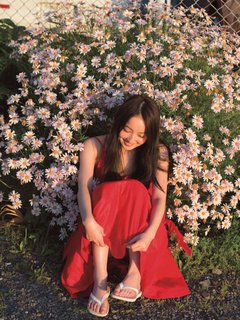 Nozomi Sasaki feet photo thumbnail