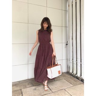 Nozomi Sasaki feet photo thumbnail