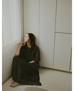 Nozomi Sasaki feet photo thumbnail
