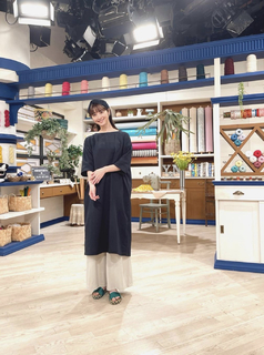 Nozomi Sasaki feet photo thumbnail