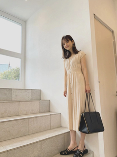 Nozomi Sasaki feet photo thumbnail