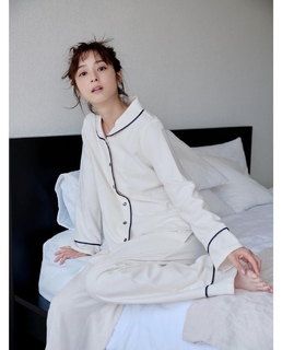 Nozomi Sasaki feet photo thumbnail