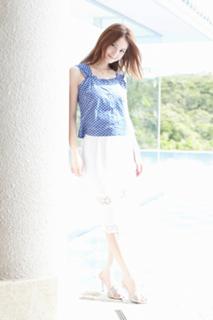 Nozomi Sasaki feet photo thumbnail