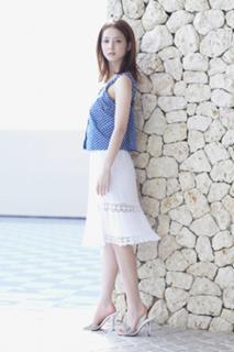 Nozomi Sasaki feet photo thumbnail