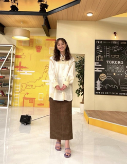 Nozomi Sasaki feet photo thumbnail