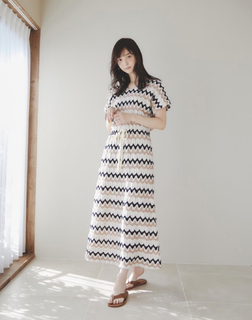 Nozomi Sasaki feet photo thumbnail