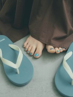 Nozomi Sasaki feet photo 4