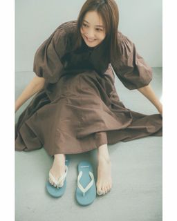 Nozomi Sasaki feet photo 1