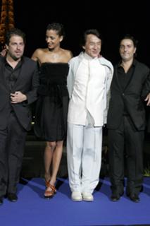 Noémie Lenoir feet photo thumbnail