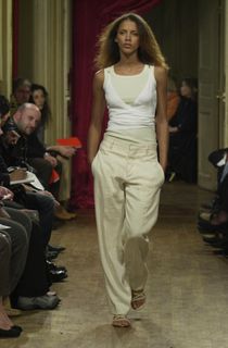 Noémie Lenoir feet photo 4