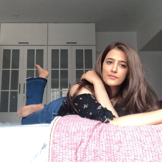 Nupur Sanon feet photo 11