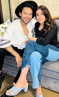 Nupur Sanon feet photo 2
