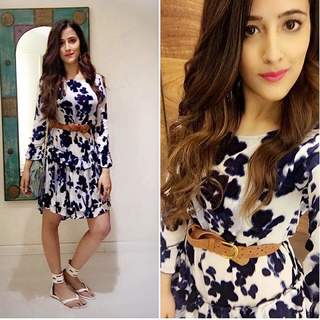 Nupur Sanon feet photo 8
