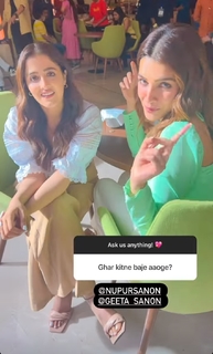 Nupur Sanon feet photo 1