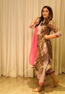 Nupur Sanon feet photo 13