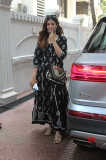 Nupur Sanon feet photo 14