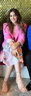 Nupur Sanon feet photo 3