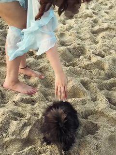 Nupur Sanon feet photo 8