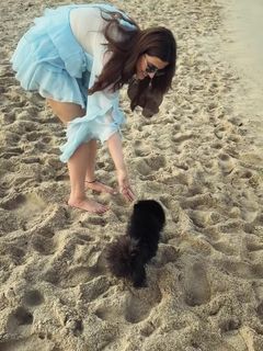 Nupur Sanon feet photo 7