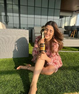 Nupur Sanon feet photo 16