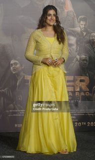 Nupur Sanon feet photo 16