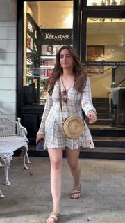 Nupur Sanon feet photo 6