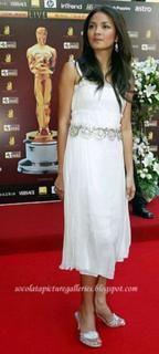 Nur Fazura feet photo 8