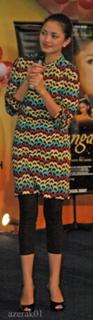 Nur Fazura feet photo 7