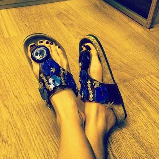 Nur Fettahoglu feet photo 2