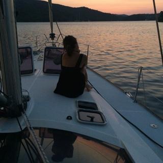 Nur Fettahoglu feet photo 20