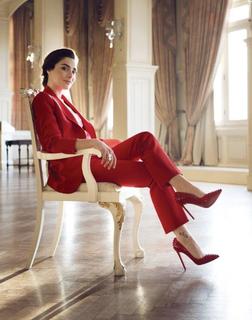 Nur Fettahoglu feet photo 6
