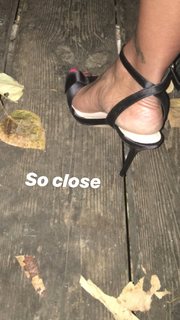 Nura Habib Omer feet photo 4