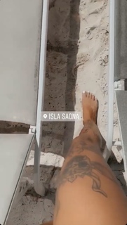 Nura Habib Omer feet photo 16