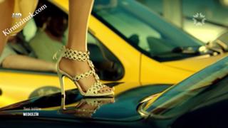 Nurgül Yesilçay feet photo thumbnail