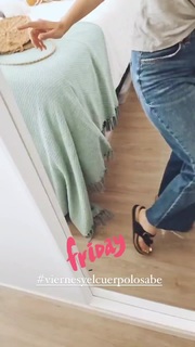 Nuria Fergó feet photo 1