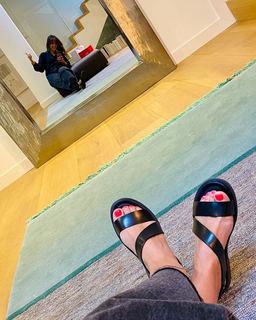 Nuria Roca feet photo 5