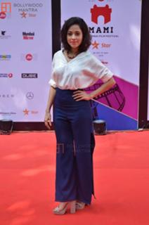 Nushrratt Bharuccha feet photo thumbnail