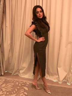 Nushrratt Bharuccha feet photo thumbnail